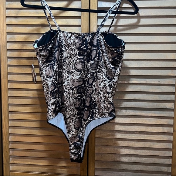 Y2K Glam Rocks L Snake Print Bodysuit NEW - Picture 3 of 6